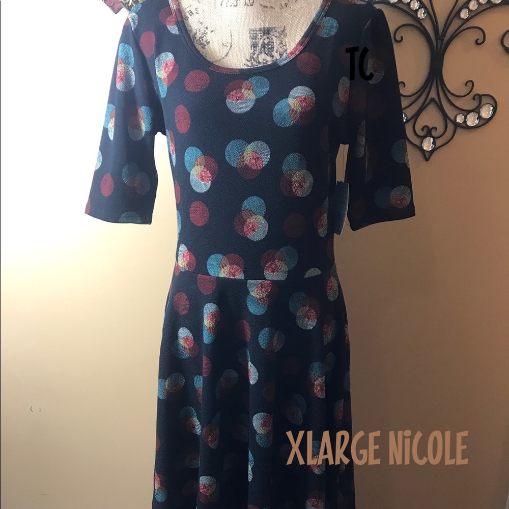Xl Nicole